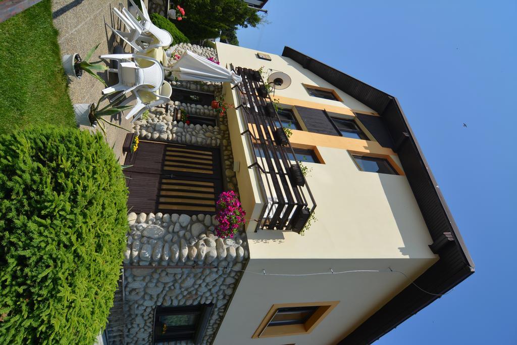 Privat Marika Appartement Nová Lesná Buitenkant foto